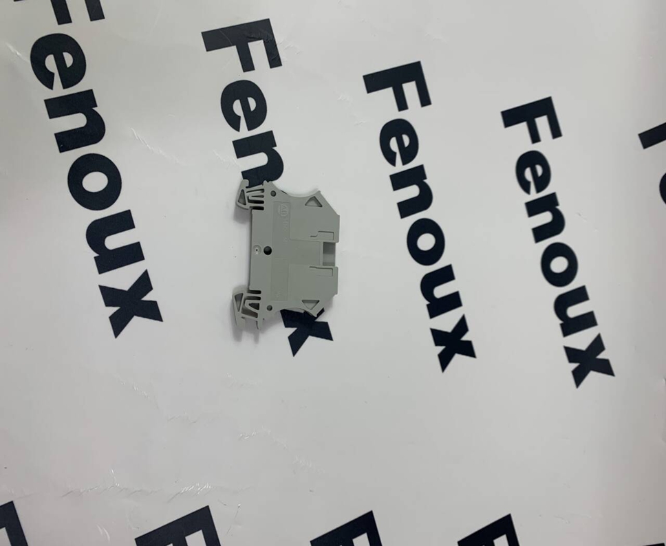 A-B 1492-SP1B010 Output module A-B 1492-SP1B010 Output module