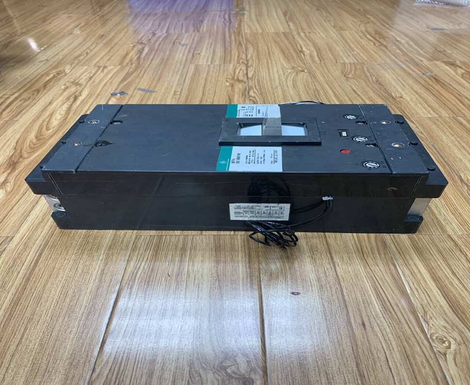 GE TKM836F000 CIRCUIT BREAKER