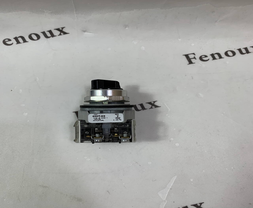 A-B 800T-N157 Output module