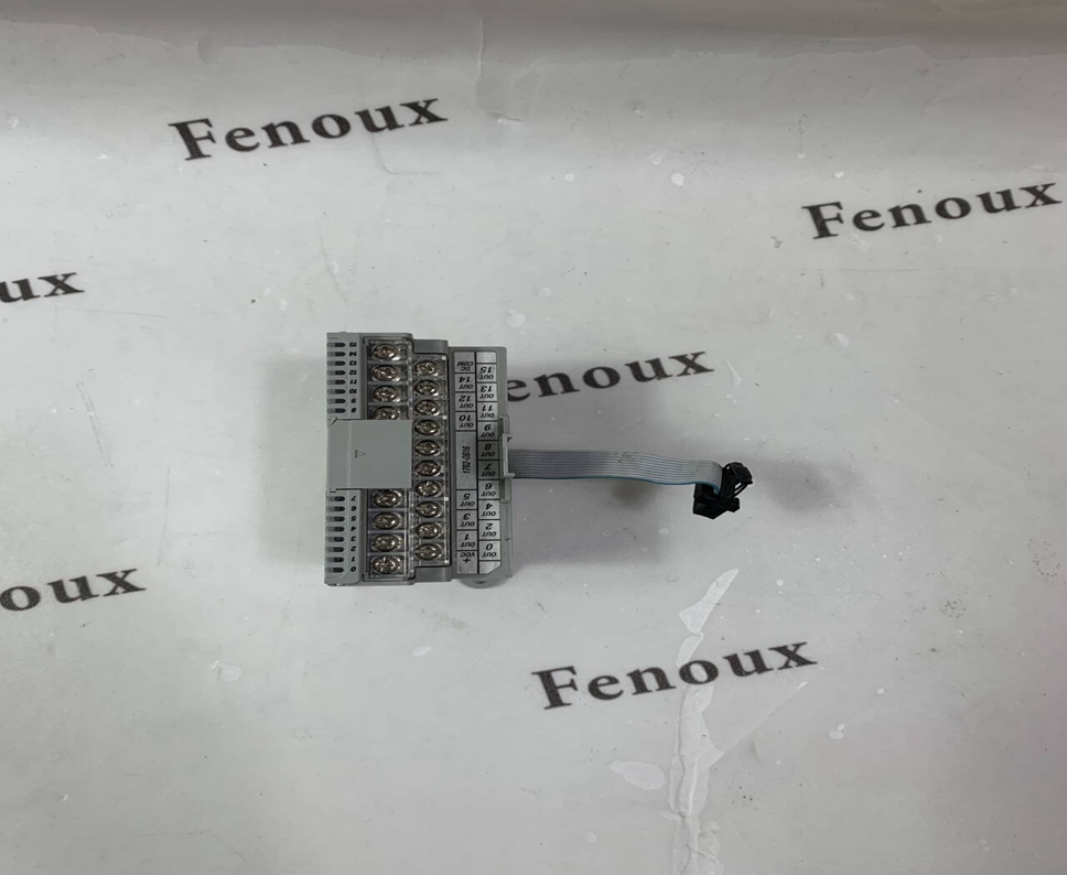 ab 1766-L32BWA Output module