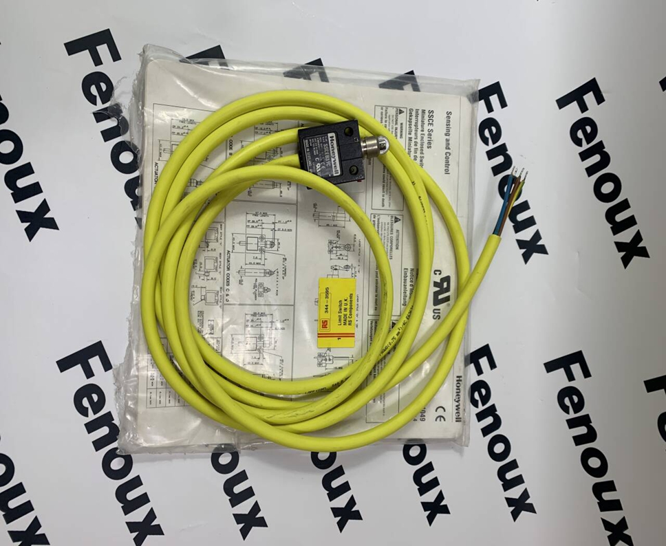 Honeywell SSCEB31C Miniature Enclosed Limit Switches