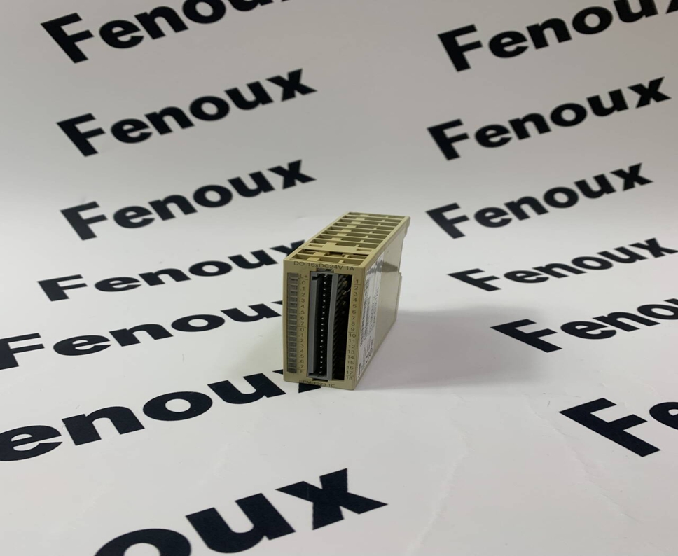 LENZE EPM-T223 digital output module