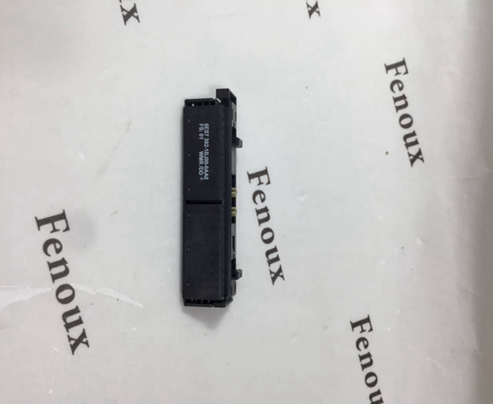 6ES7810-5CC15-0YA5 SIEMENS Central control module