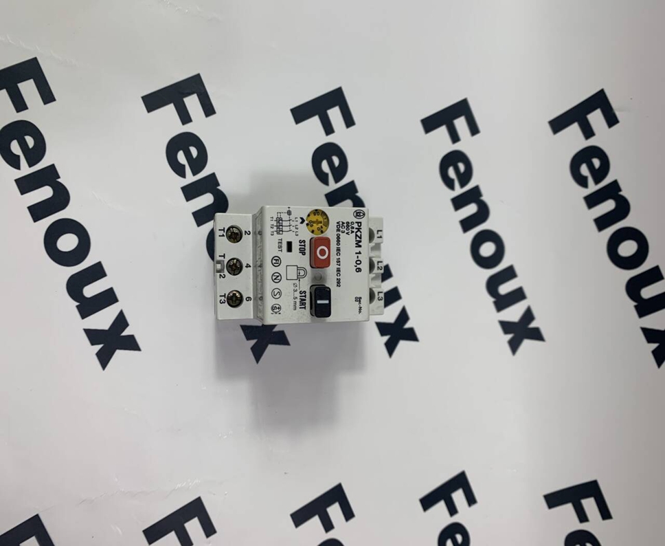 TELEMECHANIQUE LAD7B106 Output module