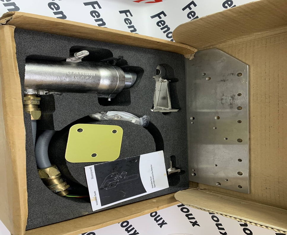 Honeywell 261A1812P012 Central control module