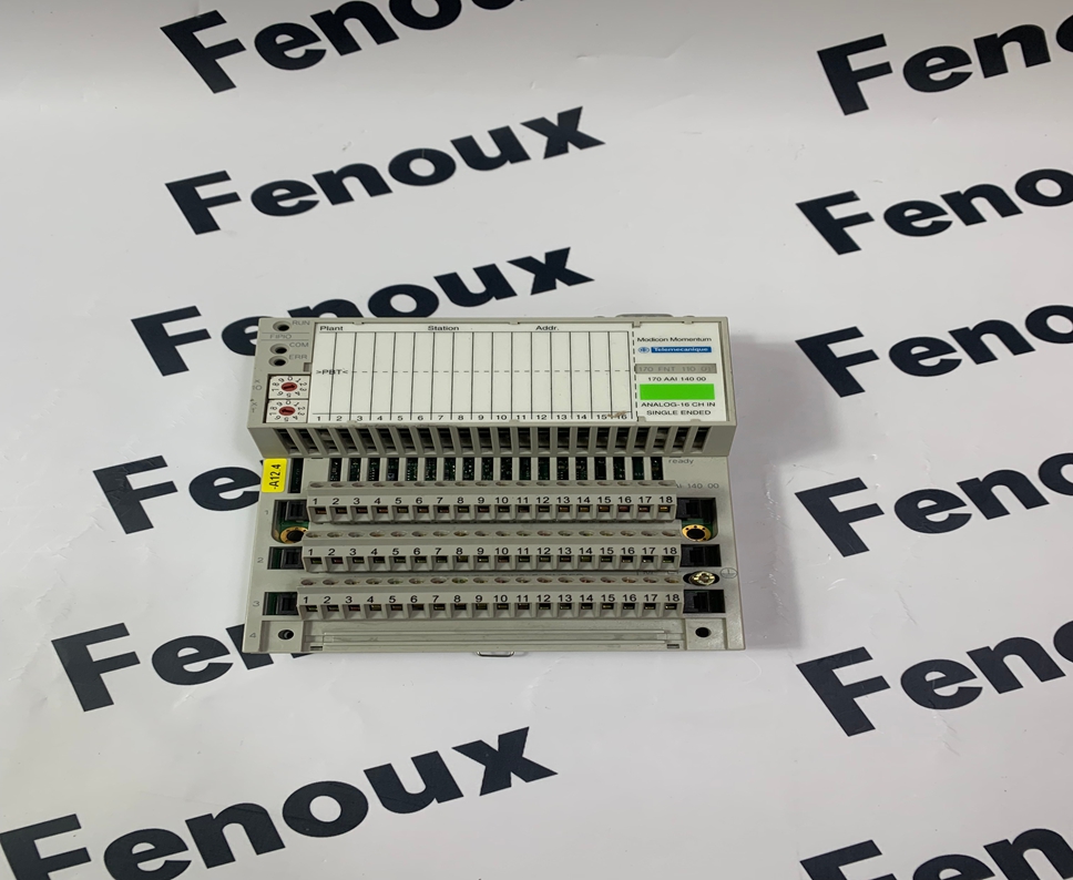 SCHNEIDER 170AAI03000 Universal Analog Input