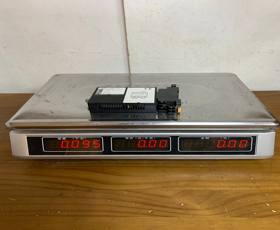 M-SYSTEM M2VS-AA-R2 Signal Conditioner / Isolator