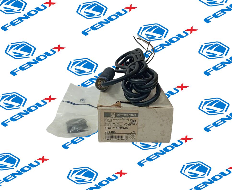 Telemecanique XS4P18KP340 Inductive proximity switch